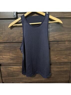 Lululemon Size M tank top